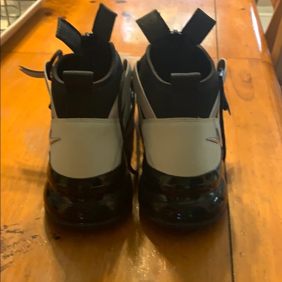 Nike Air Max - Picture 3 of 5